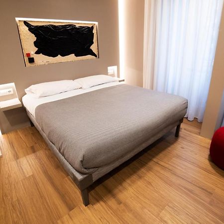 Lucrino 45 By Ale Hotel Rome Exterior photo